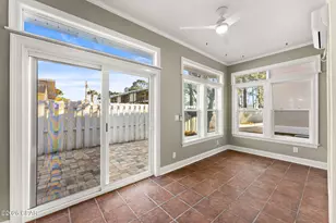 7009 N Lagoon Dr, Panama City Beach, FL 32408 - Photo 17