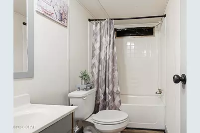 6702 Oakenshaw Drive, Youngstown, FL 32466 - Photo 11