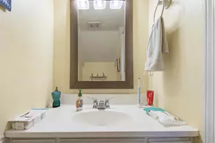 124 W Leslie Ln, Panama City Beach, FL 32407 - Photo 11