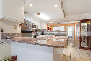 124 W Leslie Ln, Panama City Beach, FL 32407 - Photo 5