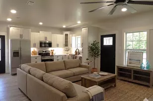 308 E 8th St, Panama City, FL 32401 - Photo 7