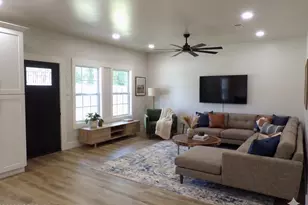 308 E 8th St, Panama City, FL 32401 - Photo 9