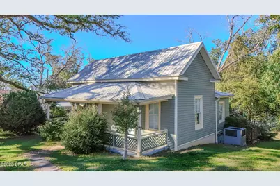 4404 Broad Street, Marianna, FL 32446 - Photo 1