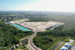 3950 Red Deer Cir, Panama City, FL 32404 - Photo 9