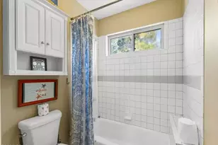 21904 Lakeview Dr, Panama City Beach, FL 32413 - Photo 27