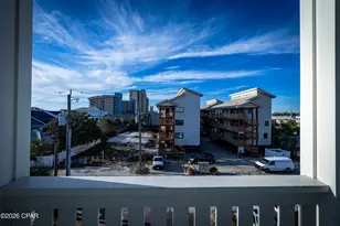 4115 Holiday Dr, Panama City, FL 32408 - Photo 9