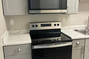 923 Sanders Ln, Panama City, FL 32401 - Photo 3