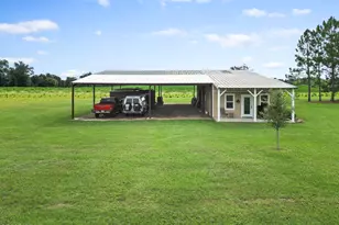 5223 Palamino Ln, Greenwood, FL 32443 - Photo 11