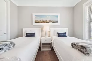 712 Landing Cir, Panama City Beach, FL 32413 - Photo 5