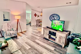 301 16th St, Panama City Beach, FL 32413 - Photo 29