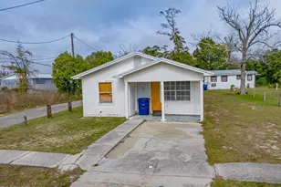 709 E 13th Ct, Panama City, FL 32401 - Photo 9