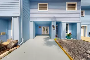 3214 Quiet Water Ln, Gulf Breeze, FL 32563 - Photo 3