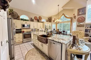 5837 Catalina Ln, Greenwood, FL 32443 - Photo 17