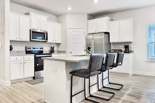 542 Vermilion Cir, Port Saint Joe, FL 32456 - Photo 11