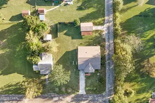 795 1st St, Chipley, FL 32428 - Photo 31