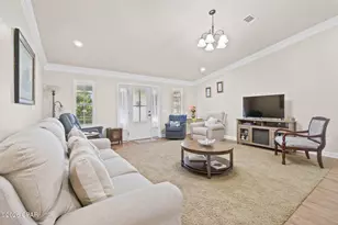 795 1st St, Chipley, FL 32428 - Photo 3