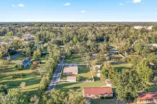 795 1st St, Chipley, FL 32428 - Photo 37