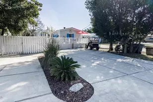 330 Shasta St, Panama City Beach, FL 32413 - Photo 5