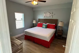 9902 S Thomas Dr, Panama City Beach, FL 32408 - Photo 3