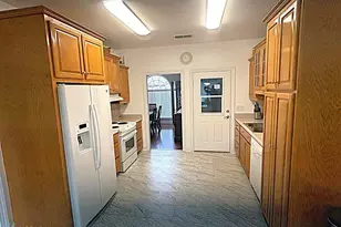 2548 Woods View Dr, Marianna, FL 32446 - Photo 9