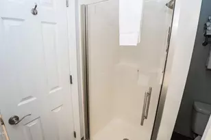 4715 Thomas Dr, Panama City Beach, FL 32408 - Photo 15