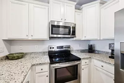 102 Angel Falls Lane, Panama City Beach, FL 32407 - Photo 9