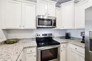 102 Angel Falls Ln, Panama City Beach, FL 32407 - Photo 9