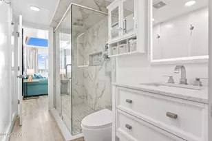 15617 Front Beach Rd, Panama City Beach, FL 32413 - Photo 9