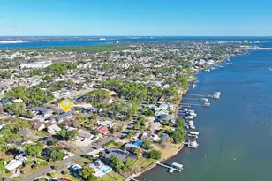 7125 N Lagoon Dr, Panama City, FL 32408 - Photo 25