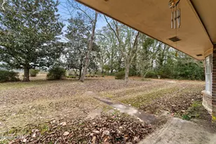 1208 Alex Brown Rd, Bonifay, FL 32425 - Photo 9