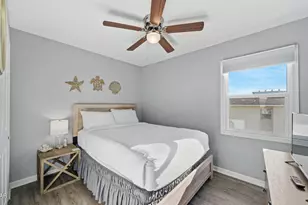 17462 Front Beach Rd, Panama City Beach, FL 32413 - Photo 29