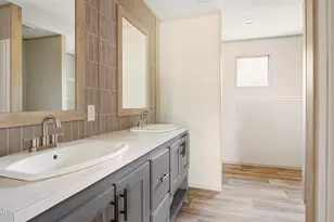 420 Hickory Bluff Cir, Panama City, FL 32409 - Photo 15