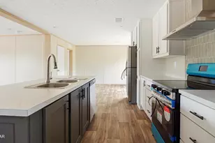 420 Hickory Bluff Cir, Panama City, FL 32409 - Photo 11