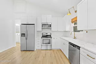 3055 Pioneer Rd, Vernon, FL 32462 - Photo 9