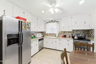 918 Venetian Way, Panama City, FL 32405 - Photo 17