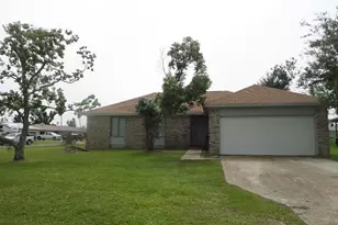 3727 Greentree Pl, Panama City, FL 32405 - Photo 1