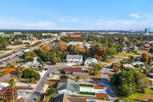 121 Lakeside Cir, Panama City Beach, FL 32413 - Photo 33