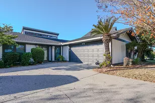 1505 Trout Ln, Panama City Beach, FL 32408 - Photo 1