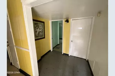 2233 Pate Pond Road, Caryville, FL 32427 - Photo 7