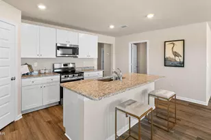 7051 George Day Ln, Panama City, FL 32404 - Photo 9