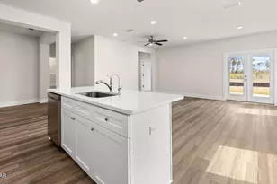 5164 Porter Way, Panama City, FL 32404 - Photo 9