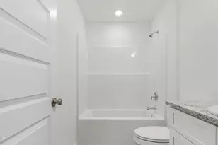 4143 Gulliver Dr, Chipley, FL 32428 - Photo 27