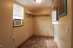 23588 NW Lamont Rd, Fountain, FL 32438 - Photo 9