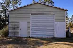 23588 NW Lamont Rd, Fountain, FL 32438 - Photo 39