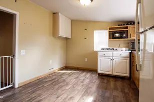 23588 NW Lamont Rd, Fountain, FL 32438 - Photo 7