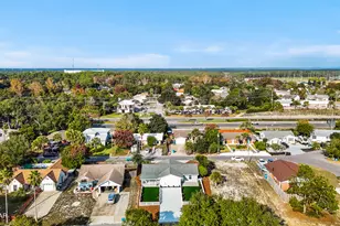 121 Lakeside Cir, Panama City Beach, FL 32413 - Photo 29