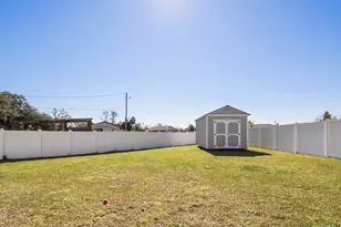 233 Martingale Loop, Lynn Haven, FL 32444 - Photo 37