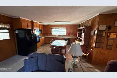 5526 Old U S Road, Malone, FL 32445 - Photo 9