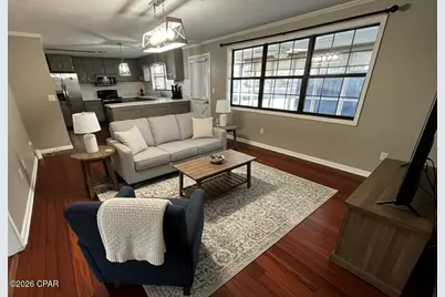 652 N 2nd Street, Chipley, FL 32428 - Photo 9