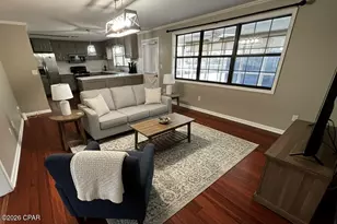 652 N 2nd St, Chipley, FL 32428 - Photo 9